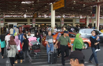 Arus Mudik dan Balik di Bandara Internasional Juanda Turun 