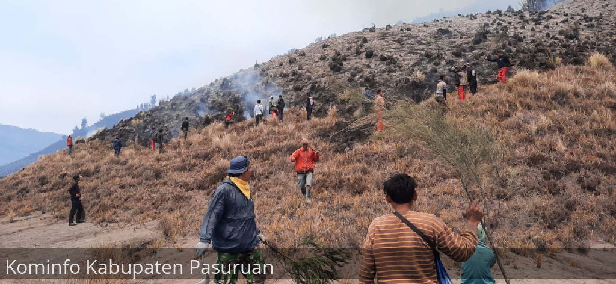Kebakaran Bukit Teletubbies, Objek Wisata Gunung Bromo di Tutup