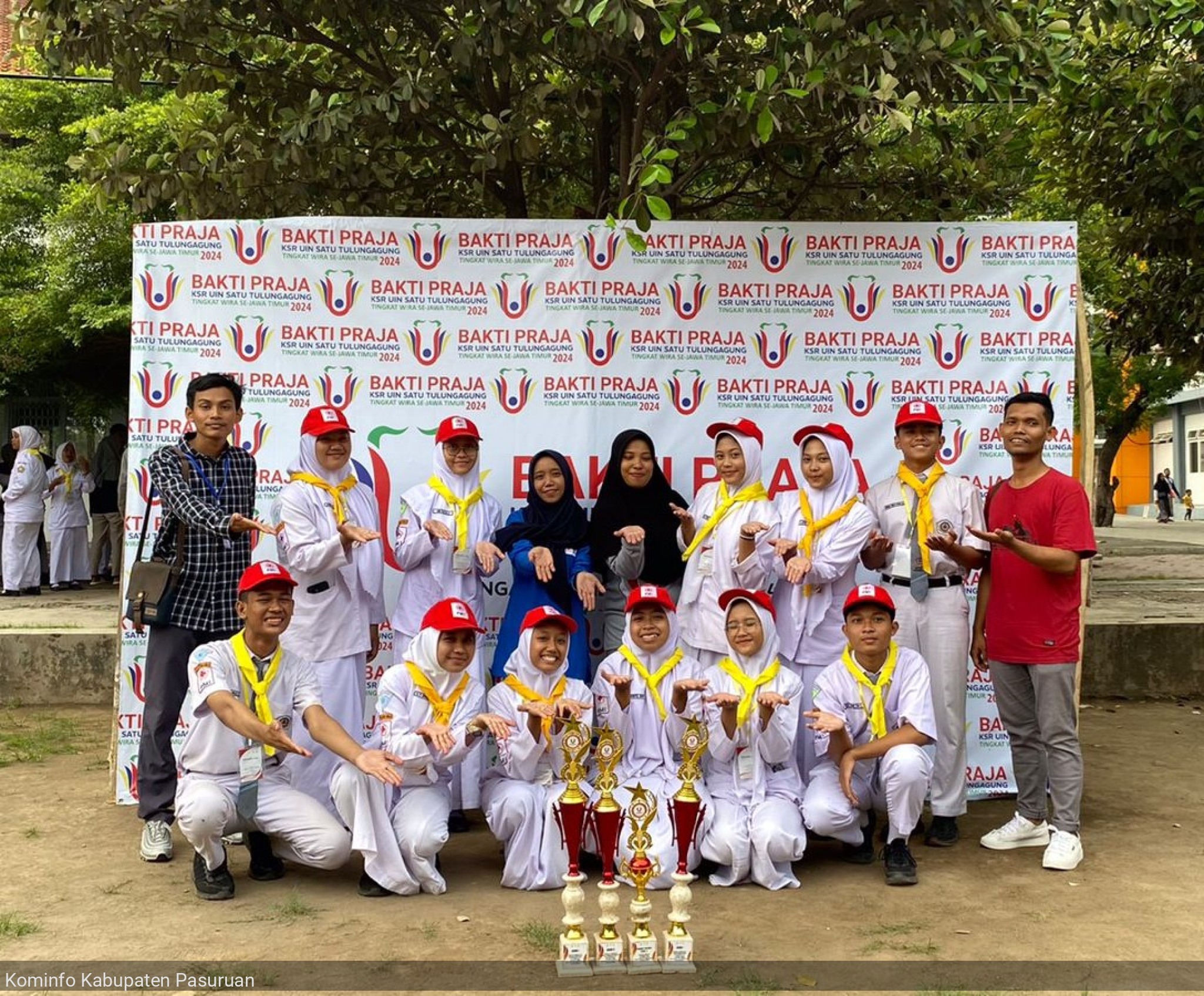 PMR unit MAN 1 Pasuruan Raih 4 Piala predikat Utama Bakti Praja Tingkat Jawa Timur