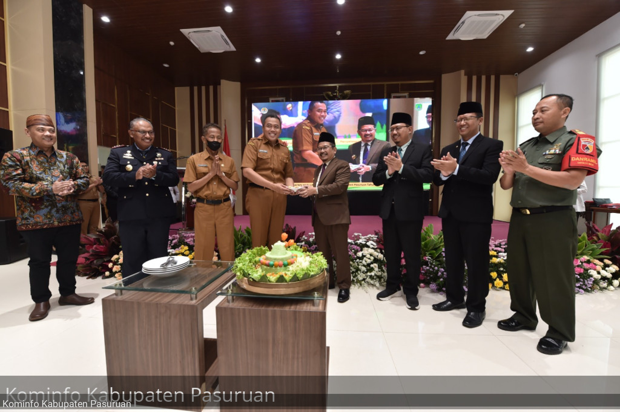 Peringati Hari Lingkungan Hidup Tahun 2024, Pj. Bupati Pasuruan Andriyanto Launching SIK