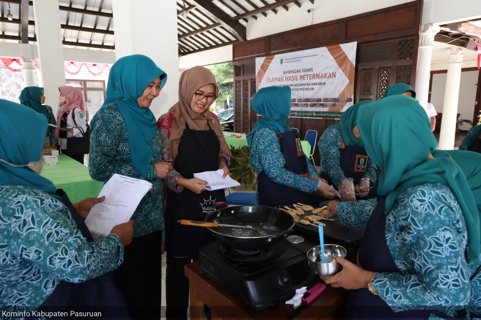 TP PKK Kabupaten Pasuruan Gelar Bimtek Olahan Hasil Peternakan di Kecamatan Gondangwetan