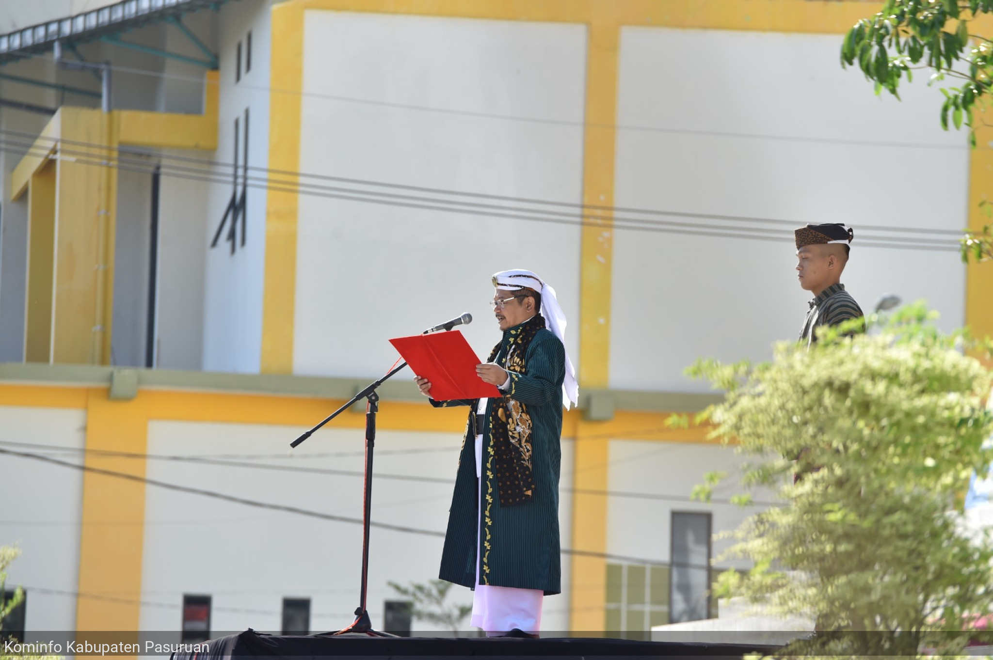 Upacara Peringatan Hari Jadi Kabupaten Pasuruan ke – 1095. Pj. Bupati Andriyanto Dorong Sinergitas Menuju Pasuruan Maju Penuh Maslahat