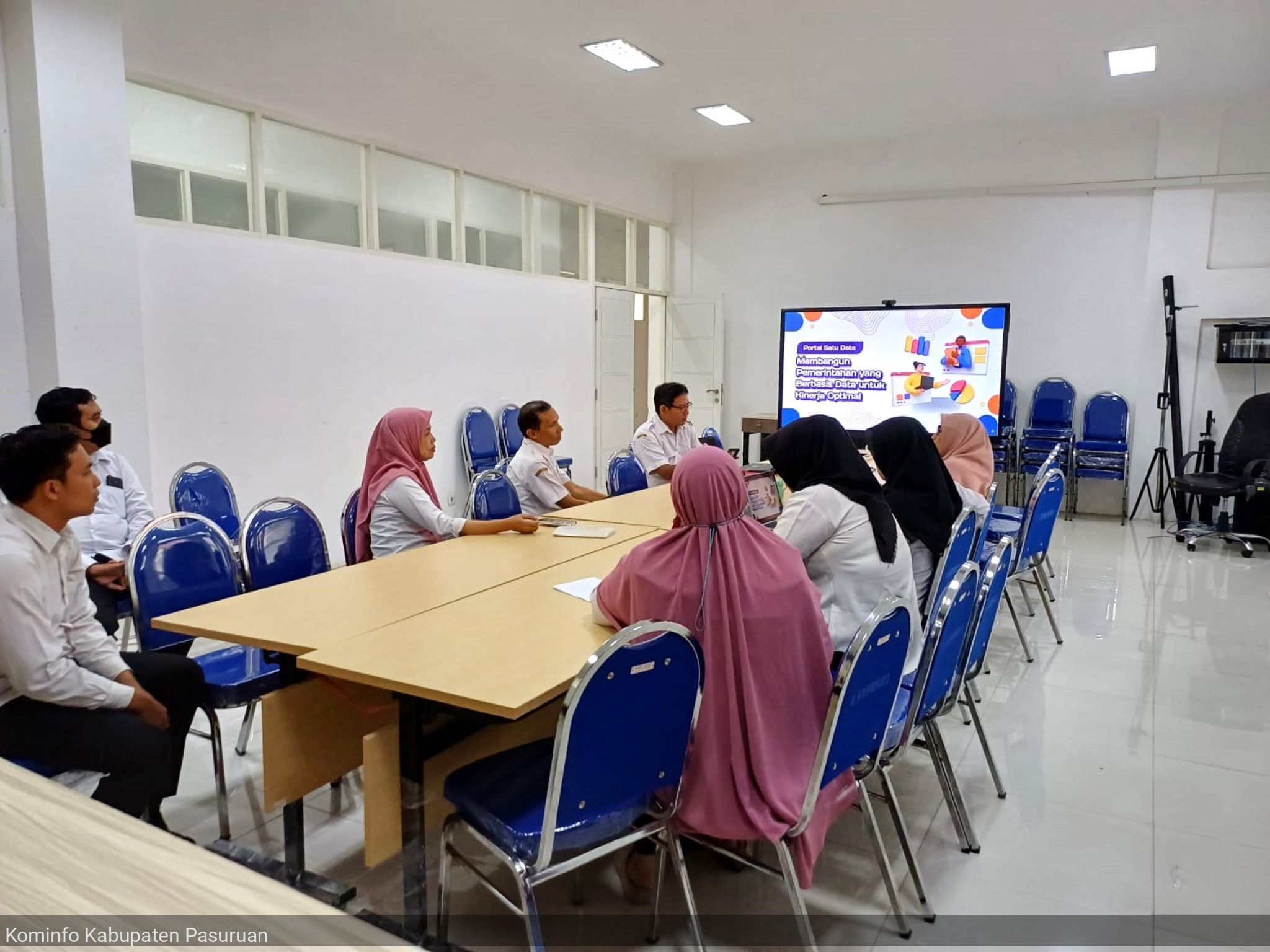 Persiapan Launching Portal Satu Data Diskominfo Lakukan Rapat Koordinasi Internal Untuk Memahami Portal Satu Data