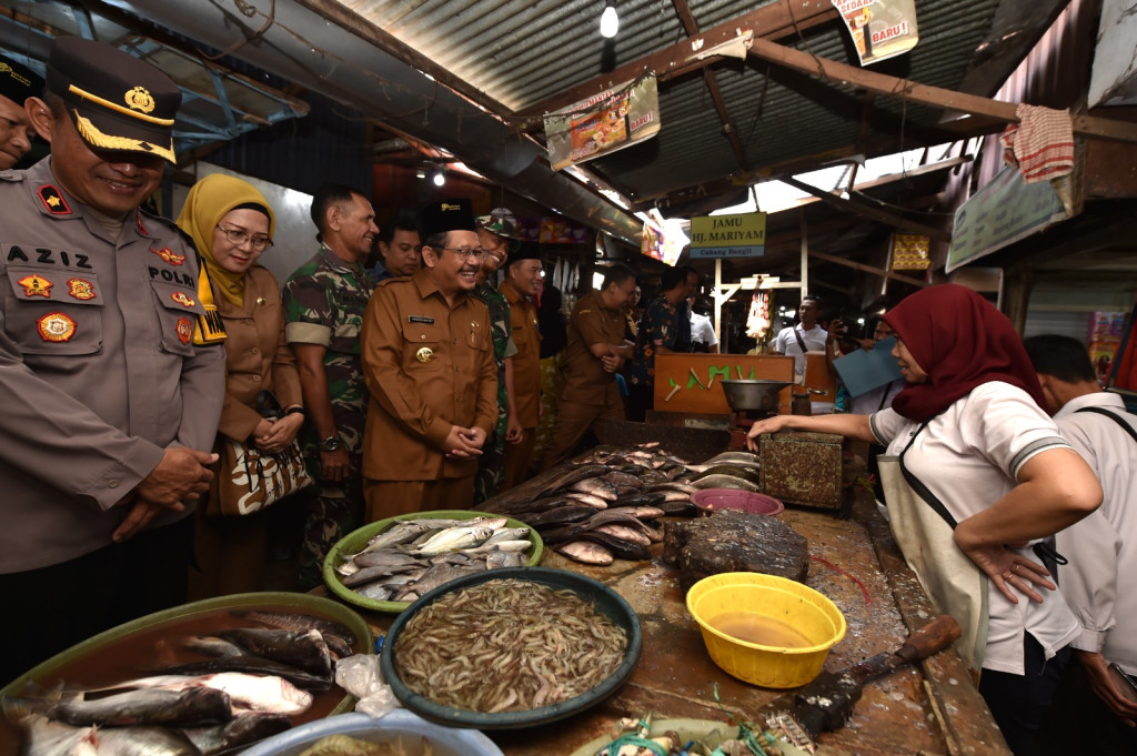 Peninjauan Pasar oleh Pj. Bupati Pasuruan