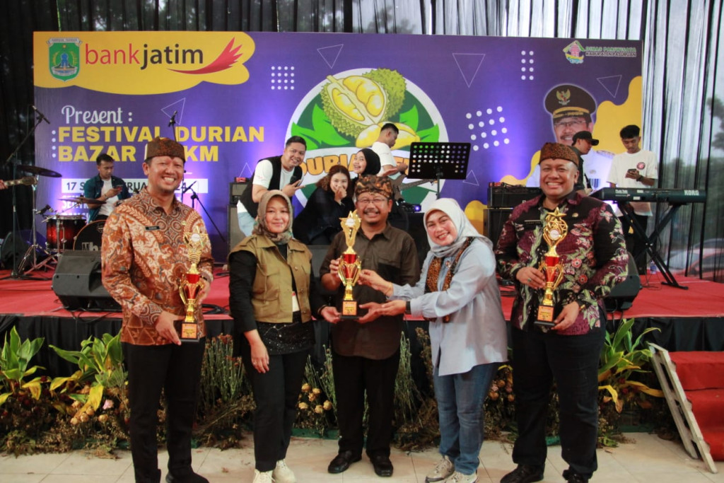 Pembagian Hadiah Pemenang Lomba Event Festival Durian 2024