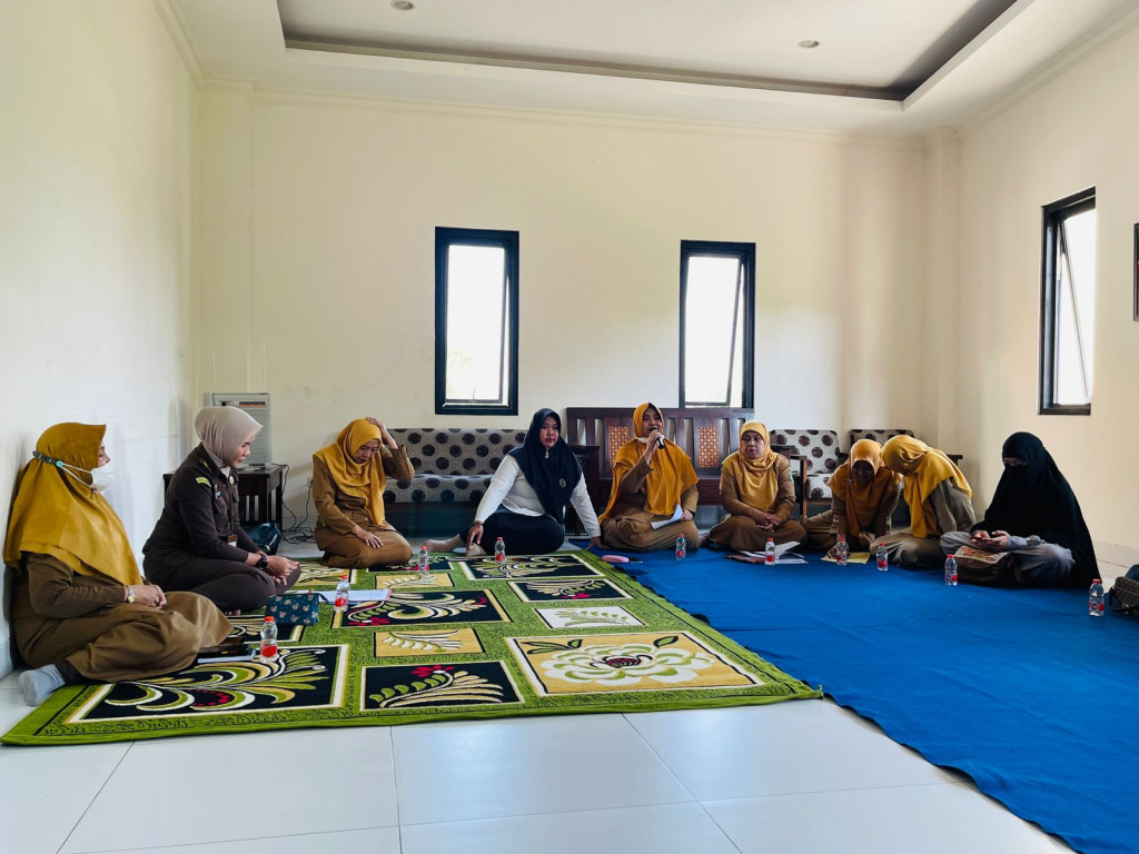 Pertemuan Dharma  Wanita Diskominfo