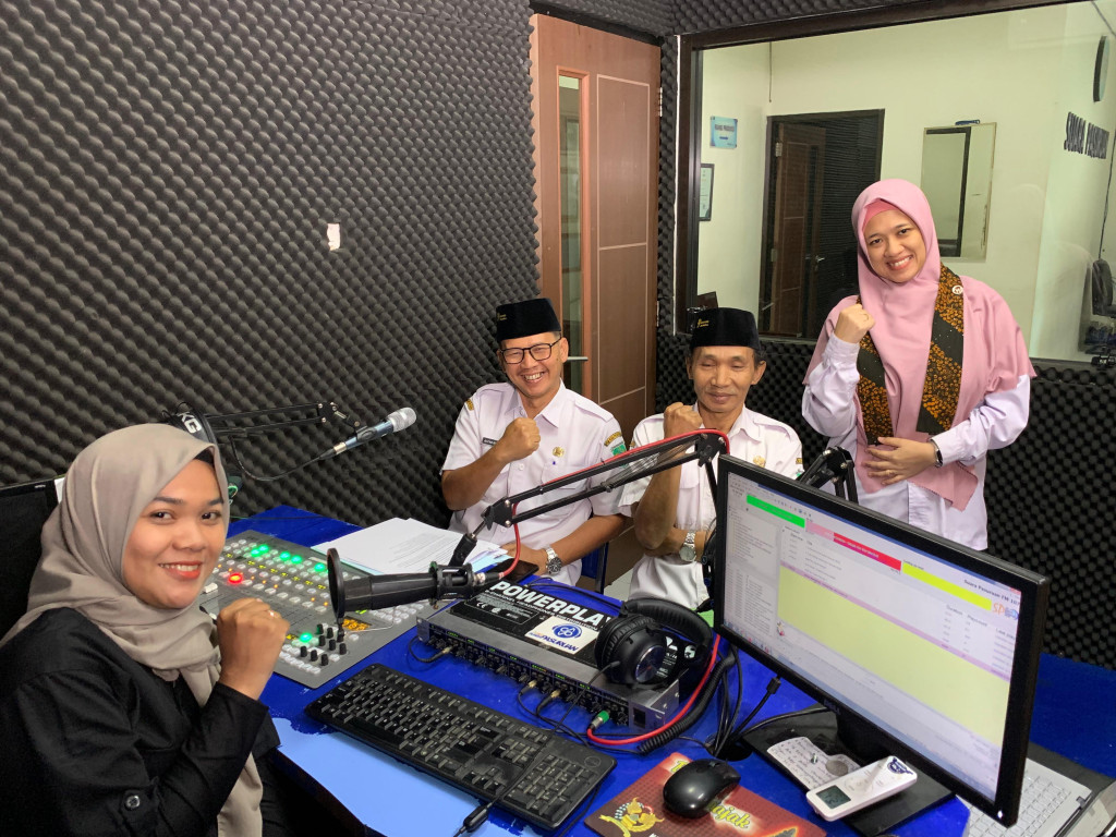 Talkshow Radio - Penyelenggaraan Layanan Nomor Panggilan Darurat 112 Kabupaten Pasuruan